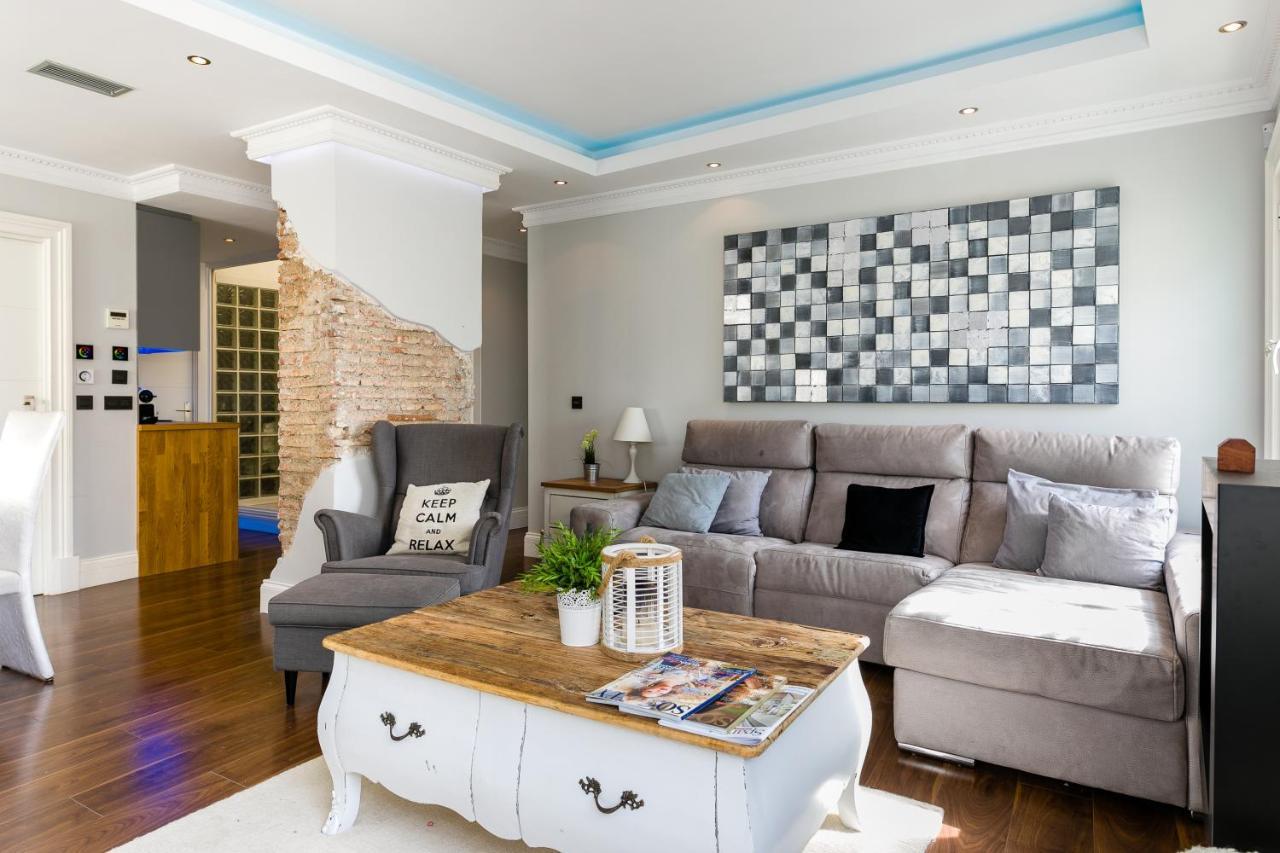 Weforyou 2 Bedrooms Penthouse At Malaga Center Extérieur photo