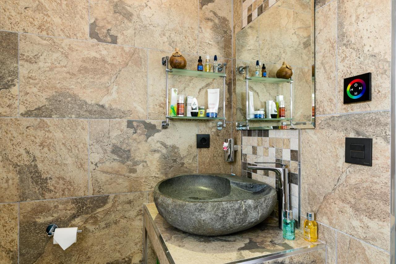 Weforyou 2 Bedrooms Penthouse At Malaga Center Extérieur photo